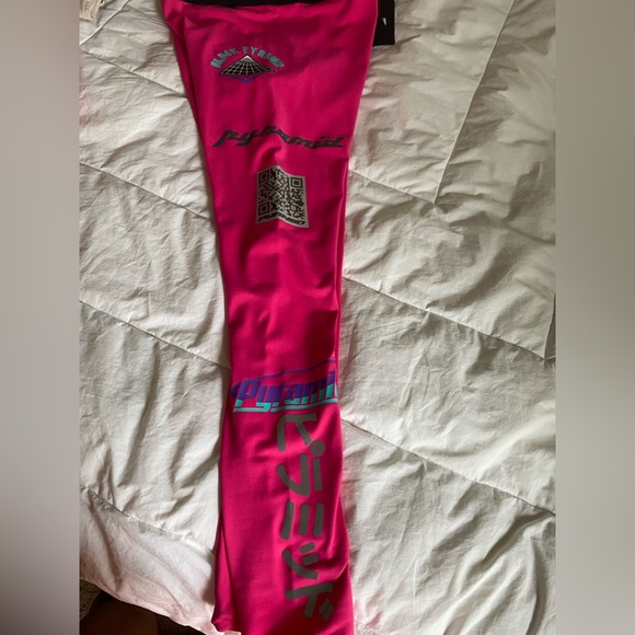 Black pyramid set - Picture 10 of 12